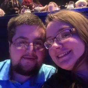 Meet your Posher, Kayla